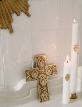 Croix à suspendre SUNBURN - Boutique L'anana(s) Croix à suspendre SUNBURN - Boutique L'anana(s)