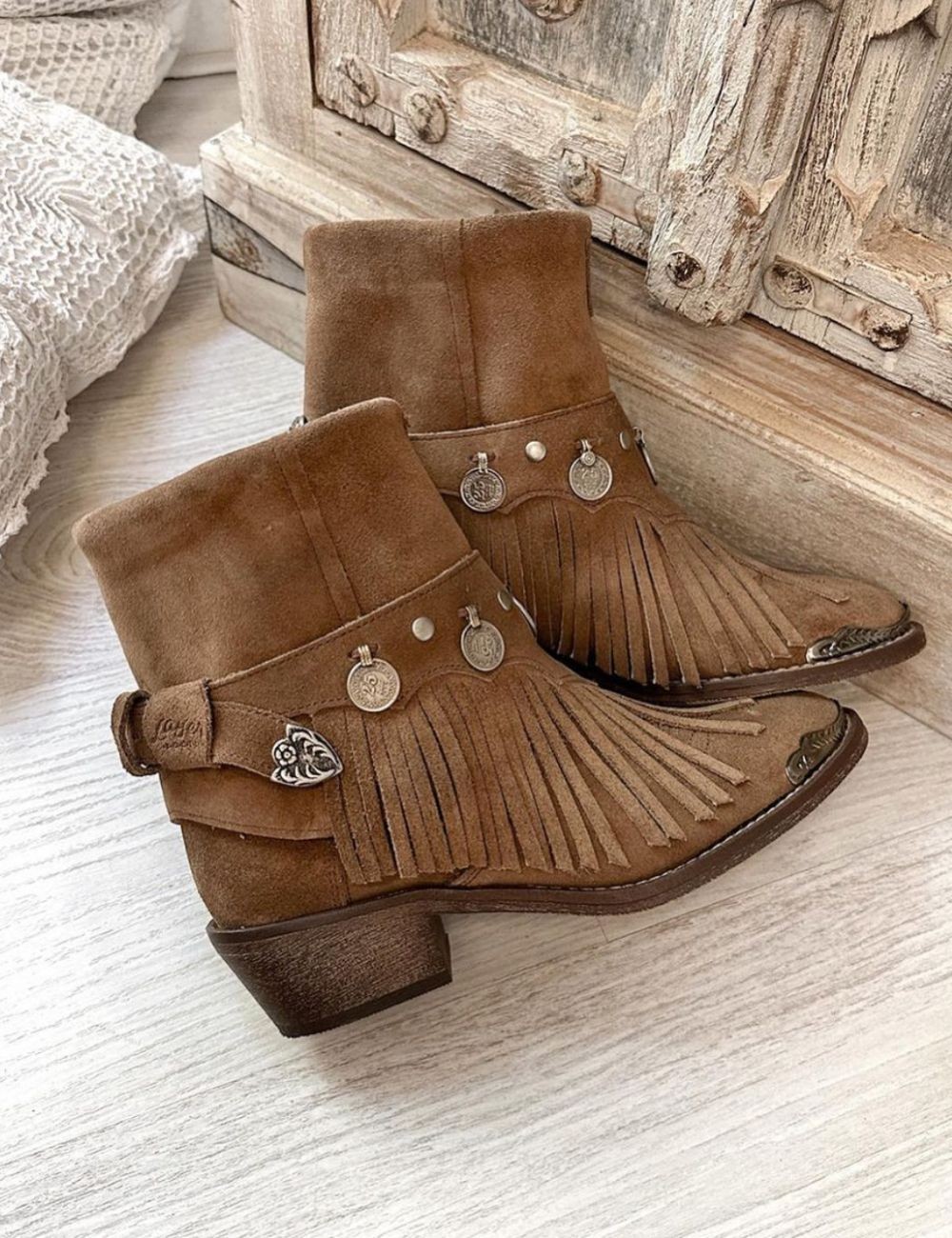 Bottes santiags convertibles - Boutique l'anana(s) Bottes santiags convertibles - Boutique l'anana(s)