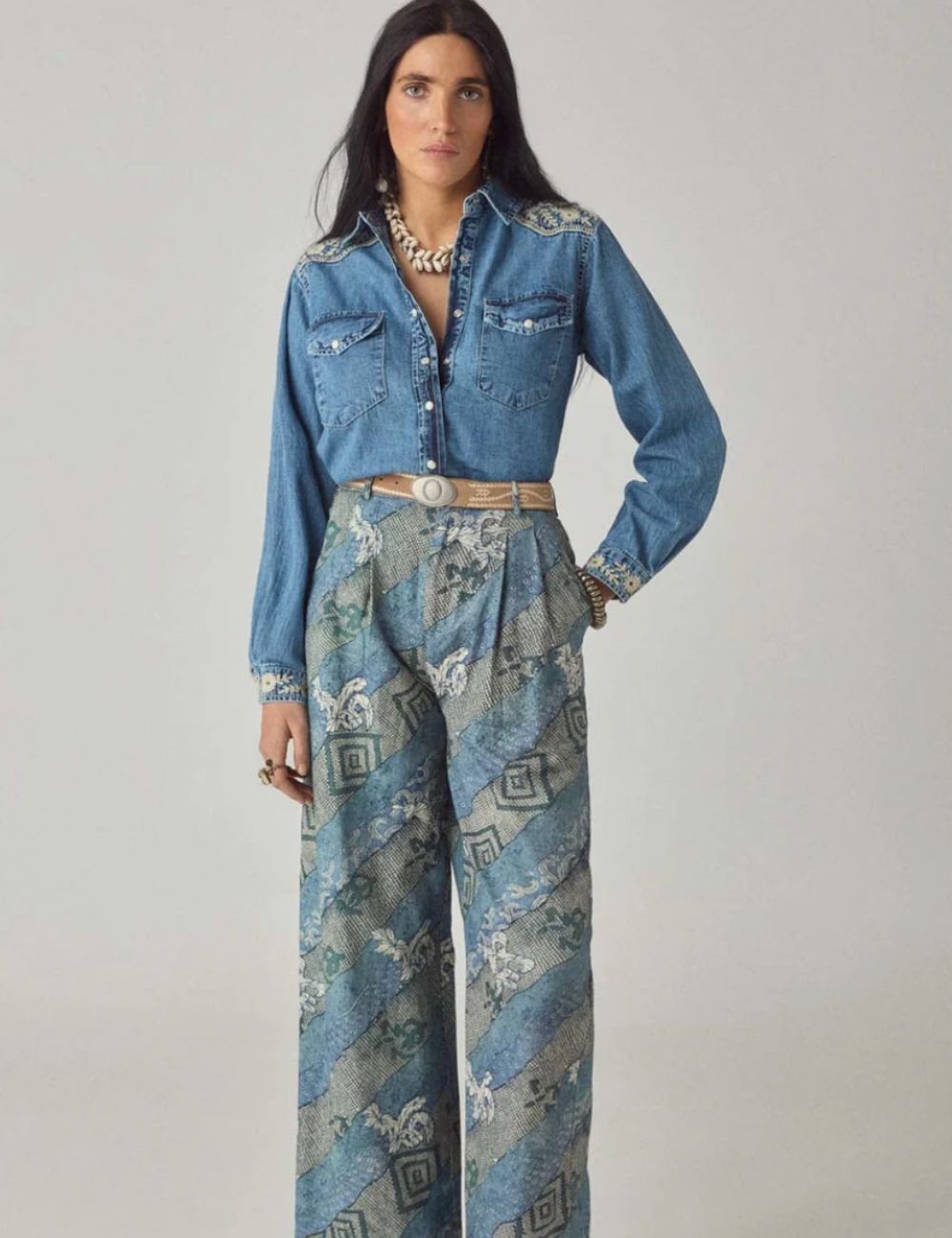 Chemise jean brodé Maison Hotel - Boutique L'aNana(s)