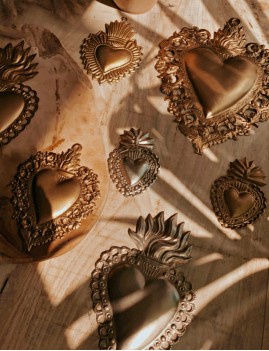 Coeur doré exvoto bohème - Boutique l'ananas